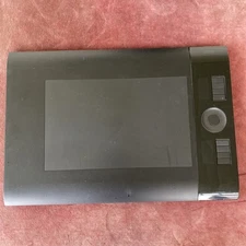 Wacom Intuos 4 PTK-640 Drawing Graphic Medium Tablet *Tablet Only 