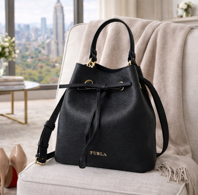 FURLA◆Costanza/コスタンザ ビビ NEW FURLA Costanza Black Leather Small Bucket Drawstring Tote Bag