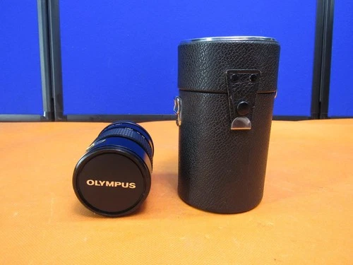 Vivitar 135mm F/2.8 Auto Telephoto Close Focusing lens Macro No.28780315 Case