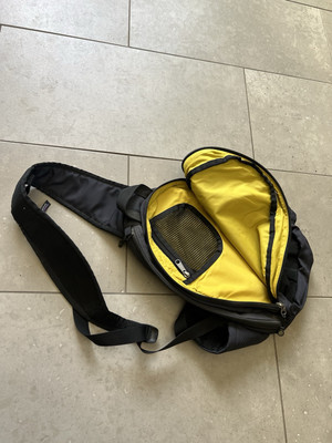 Vintage Patagonia OG Logo Hiking Atom Sling Bag Shoulder
