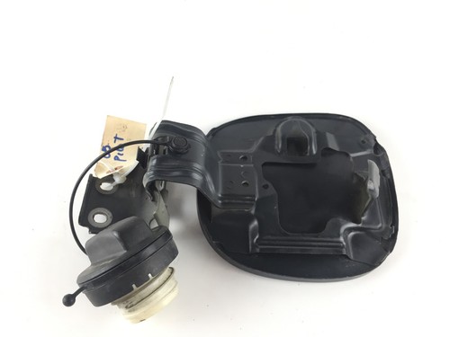 2005 Honda Pilot Fuel Gas Lid Cover W/Tank Cap OEM - Picture 10 of 12