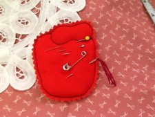 8 Apple Shape Needle Holder - Pin Holder - Padded - Handmade - New