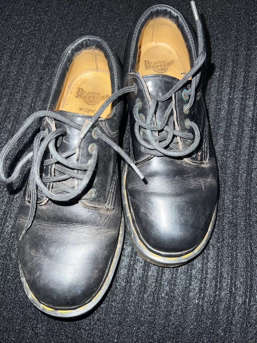 Dr martens online short