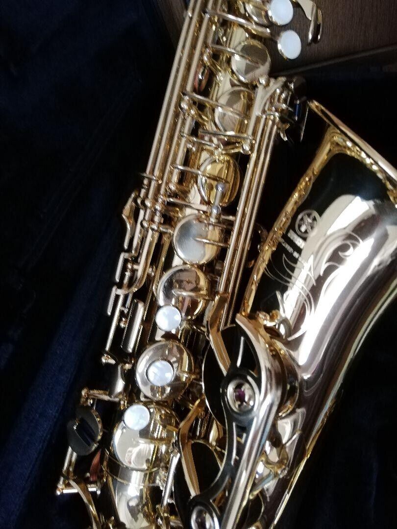 Excellent YAMAHA YAS-475 Alto Saxophone with Case Expedited Excellent YAMAHA YAS-475 Alto Saxophone with Case Expedited