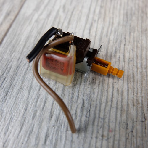 Fostex R8 Rolle zu Rolle - Ein-Aus-Netzschalter - Originalteil - Bild 2 von 7