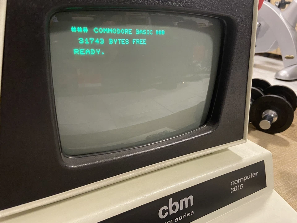 Commodore CBM 3001 series computer 3016 2001-16N C in sehr gutem Zustand - Bild 2 von 4