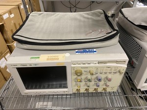 Agilent / HP Infinium  54832B 1Ghz 4GS/s 4ch Digital Oscilloscope