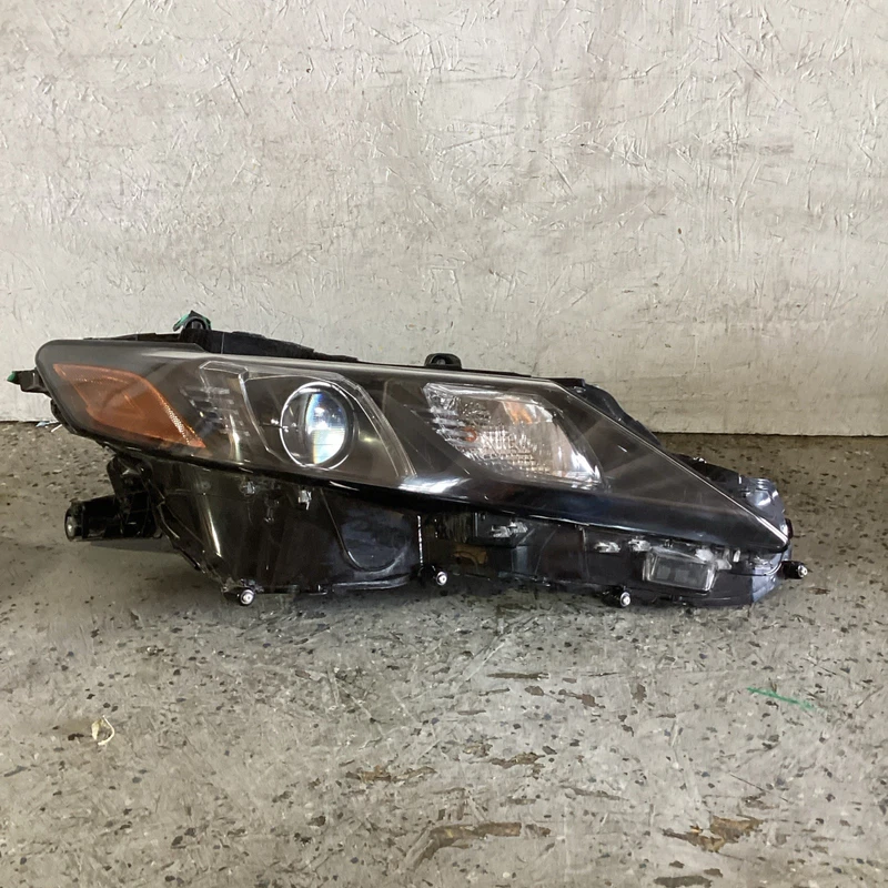 2018-2024 TOYOTA CAMRY RIGHT RH LED HEADLIGHT Led OEM USED USA Built