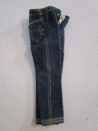 Vintage Barbie #967 Picnic Set ~ Blue Jeans