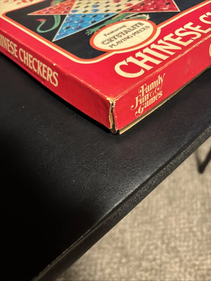 Винтажные китайские шашки 1977 Hasbro семейные веселые игры настольная игра кристаллит шт. - Изображение 4 из 4