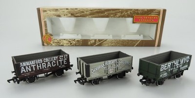 Spur O Bachmann 33-025 3x Plank Zechenwagen Wales Kohle Händler Packung