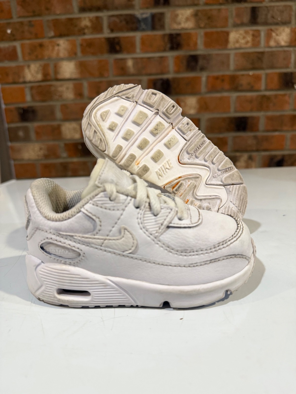 SAOLA Scarpe da ginnastica Nike Air Max 90 CD6868 100 bianche casual da ragazzo taglia 6C