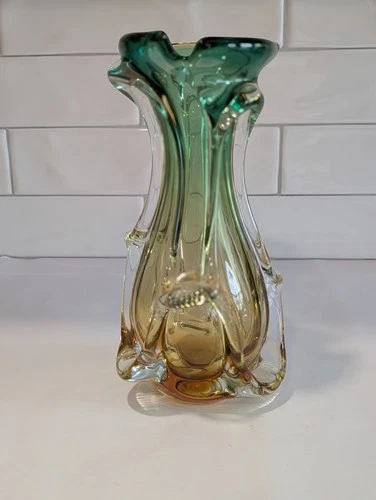 Vintage Icet Arte Murano Venezuela Green to Amber Ombre Blown Glass Vase 6.25"