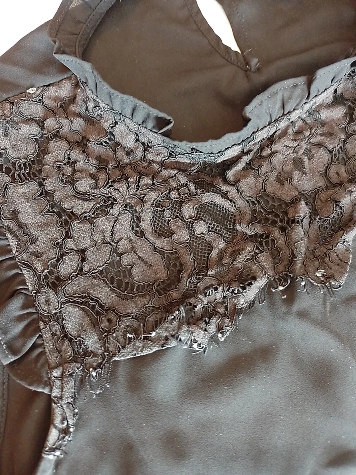 Ladies Top New Look Size 8 Lace Front Black 19585 - Image 2 of 4