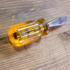 Oxwall USA Vintage Stubby Flat Head Screw Driver - Yellow Handle - Tool