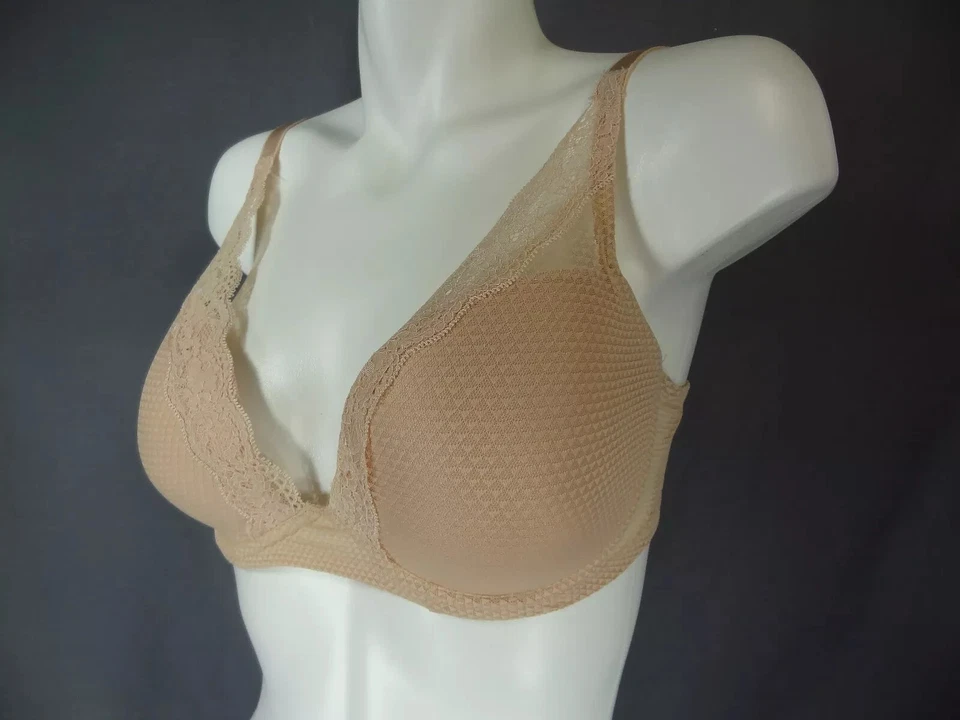 Sujetador Passionata 5701 con aros forrado rosa talla 32DD de EE. UU. Foto 4 de 4