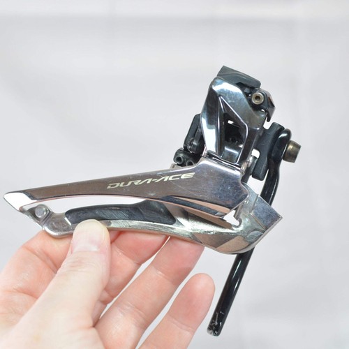 Shimano Dura Ace FD-R9100 11 Speed Front Derailleur, 8/10 VG