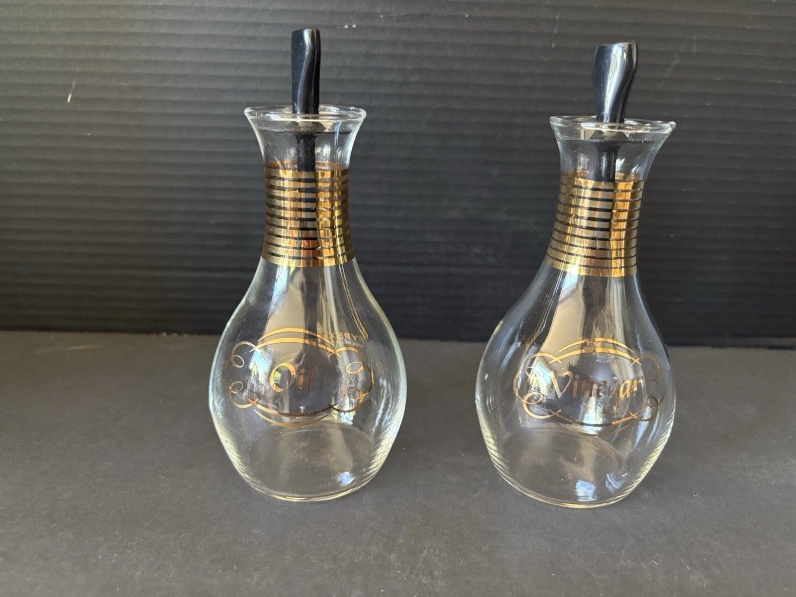 1950s Vintage Pyrex Oil & Vinegar Cruets With Gold Bands and Stoppers UNUSED