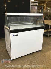 Master Bilt DD-46, 46” Ice Cream Dipping Cabinet