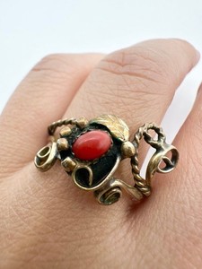 Authentic Vintage signed Native American sterling 12k gold plated coral Ring size 7.5