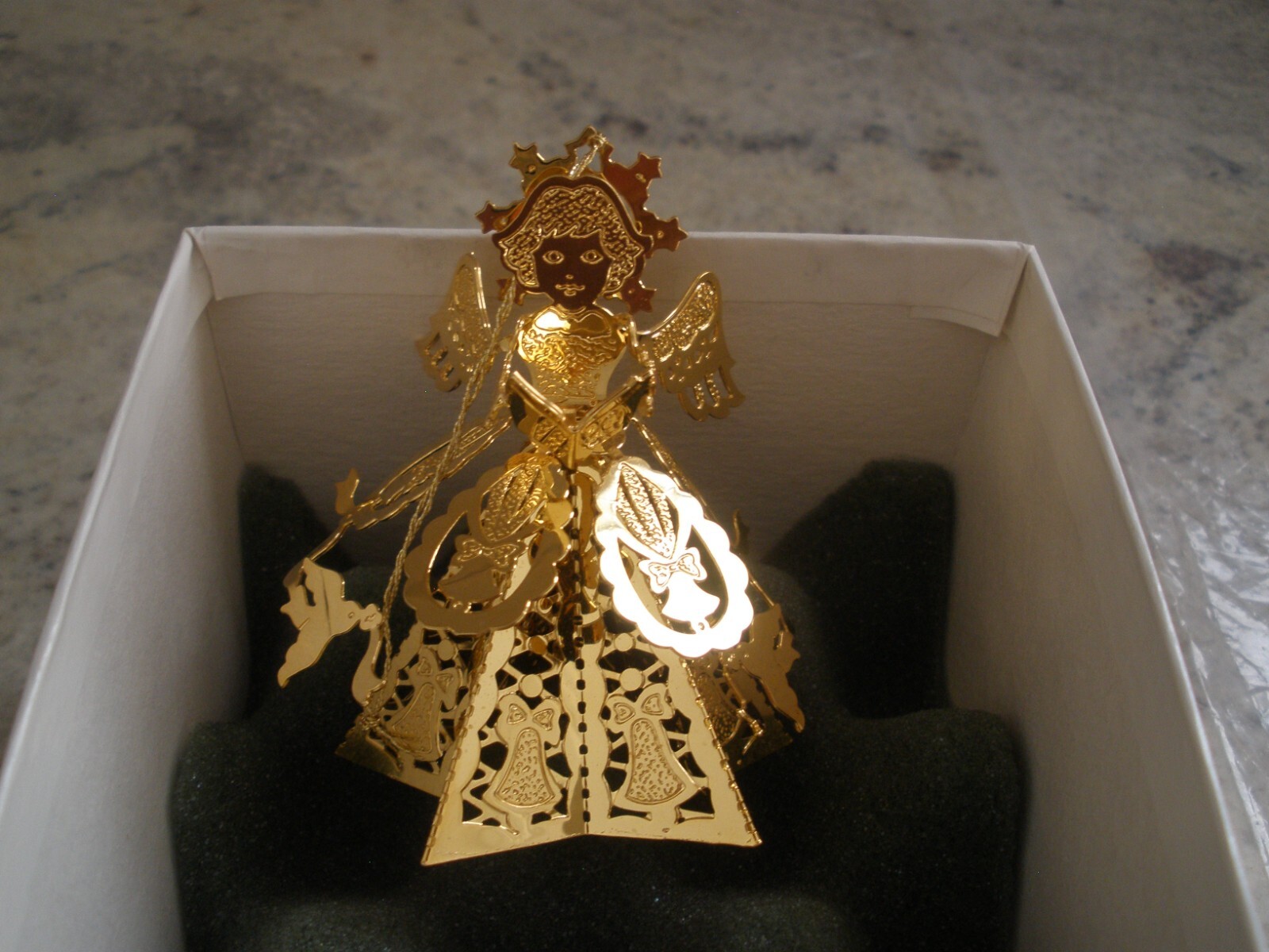VINTAGE DANBURY MINT GOLD CHRISTMAS ORNAMENTS IN BOX (YOU CHOOSE) eBay