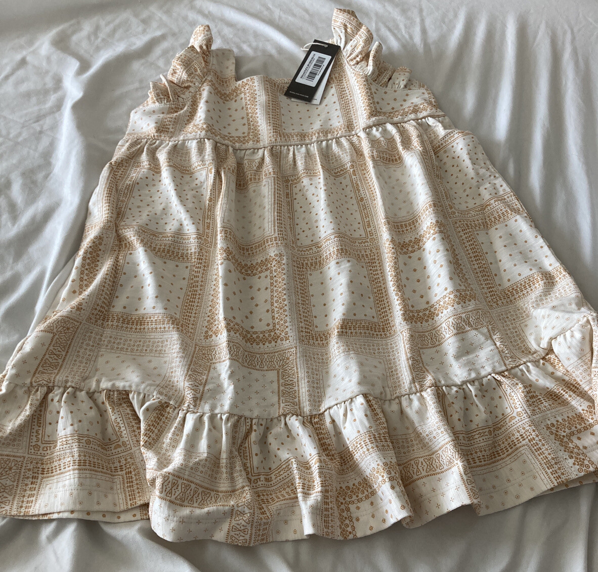ワンピース MISHA & PUFF Ruffle Sleeve Dress 4Y misha puff girls ruffle sleeve dress winter cream patchwork