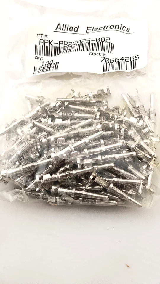 100 PIEZAS SUELTAS ITT cañón APK-PB25A25-002 pin de contacto tamaño 2,5 mm estaño de crimpado Foto 4 de 4