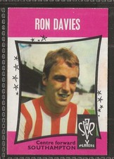 A&BC-FOOTBALL 1967 STAR PLAYERS-#40- SOUTHAMPTON - RON DAVIES