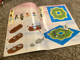 Vintage Lego Pirates Set #6270 Forbidden Island 100% COMPLETE w/ box and instr.