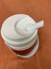 RUBBERMAID 1591 White Red Insulated Thermal Jug 1/2 Gallon Swivel Spout — photo 4