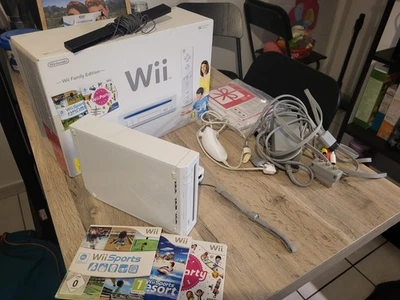 Nintendo Wii Family Edition – Complete in Box – Motion Plus – 3 Games – Testée - Photo 1/4