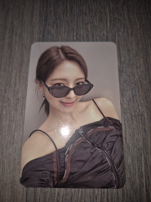 Itzy Yuna Cheshire Photocard