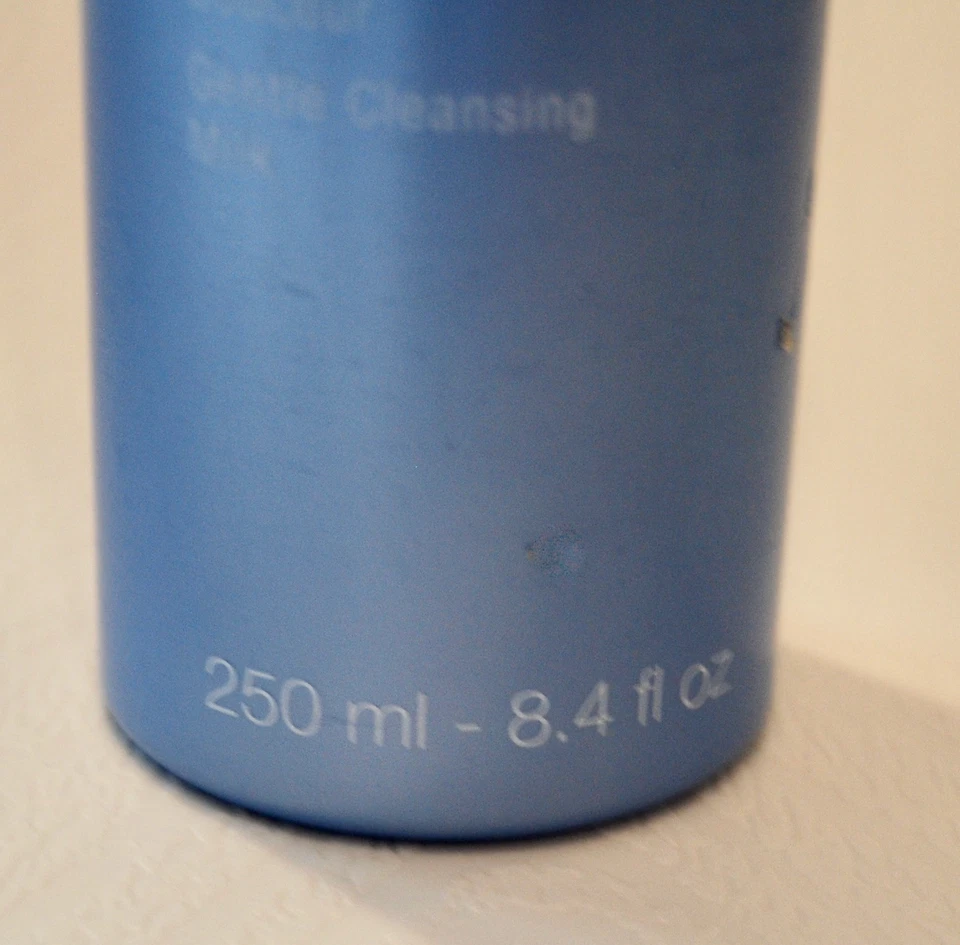 New Phytomer Perfect Visage Gentle Cleansing Milk 250mL 8.4oz - Image 4 of 4