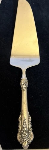Wallace Grande Baroque Cake Pie Server Sterling Silver Handle Curved Blade 11"