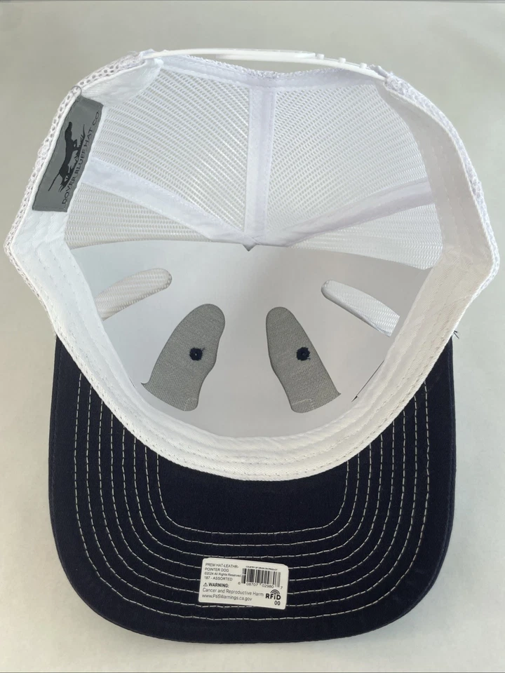 NUEVO Sombrero Dover Bluff Co Estilo Camionero Sombrero Cuero Puntero Perro Azul Marino/Blanco Foto 4 de 4