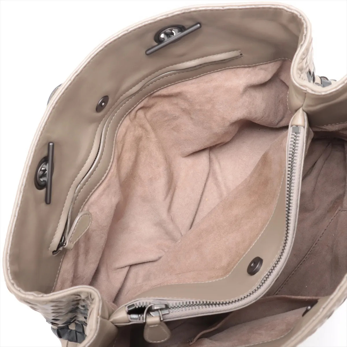 Bottega Veneta Intrecciato Leather Chain Tote Bag gray x black thumbnail 7