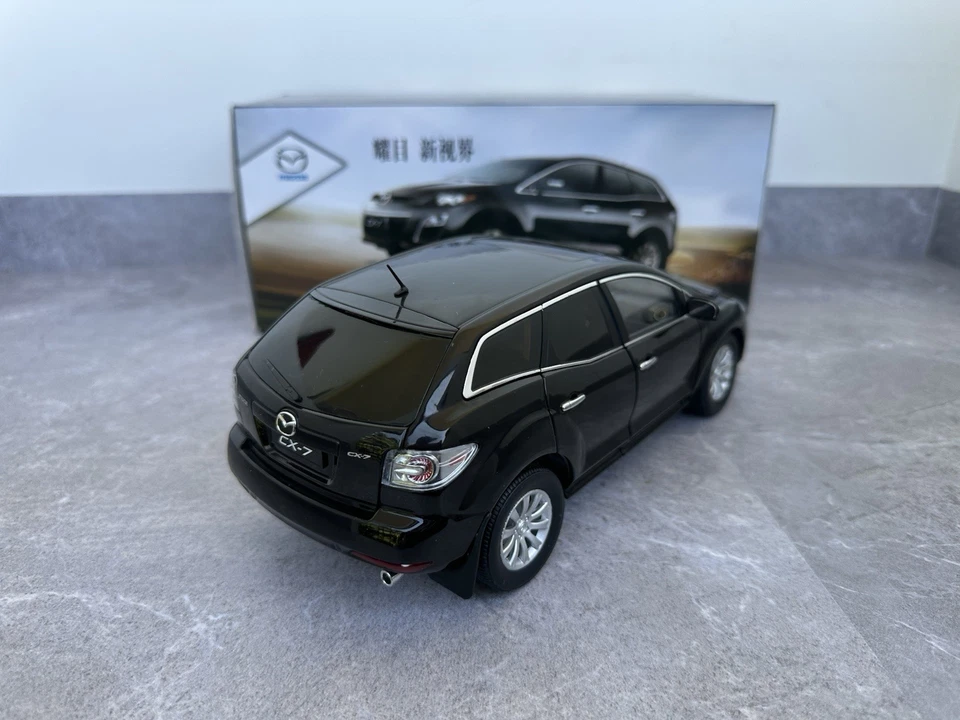 Mazda Cx-7 1/18 - Immagine 3 di 4