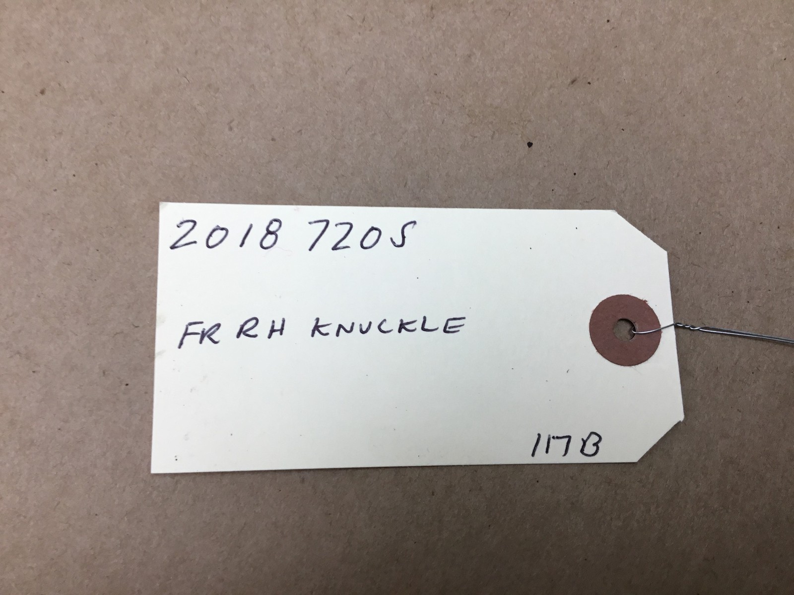 McLaren 720S 720 2018 Front Right Passenger Hub Knuckle 17 18 19 20 |:O