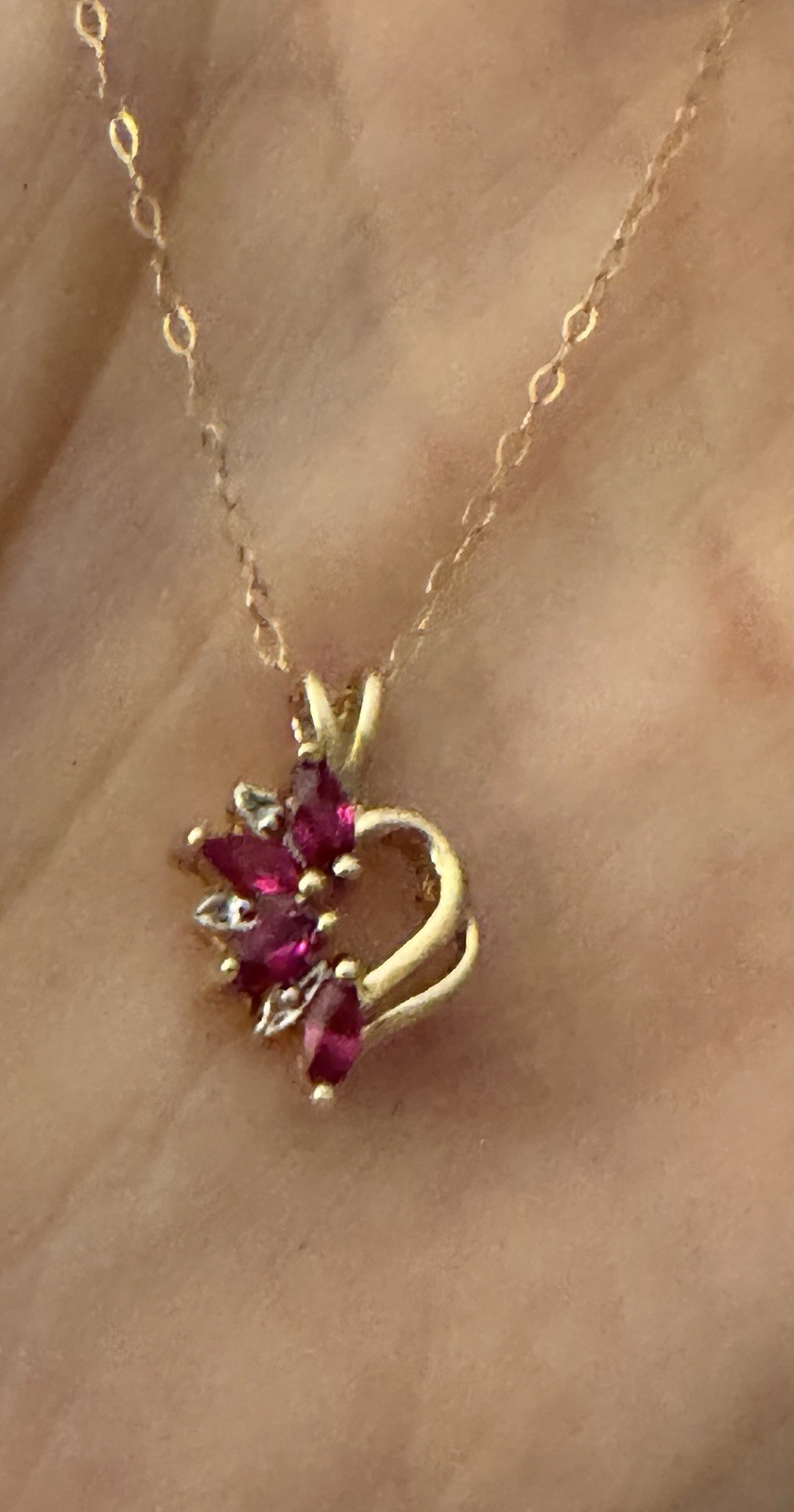 10K Solid Yellow Gold Heart Ruby Lady's Ladies Wo… - image 2