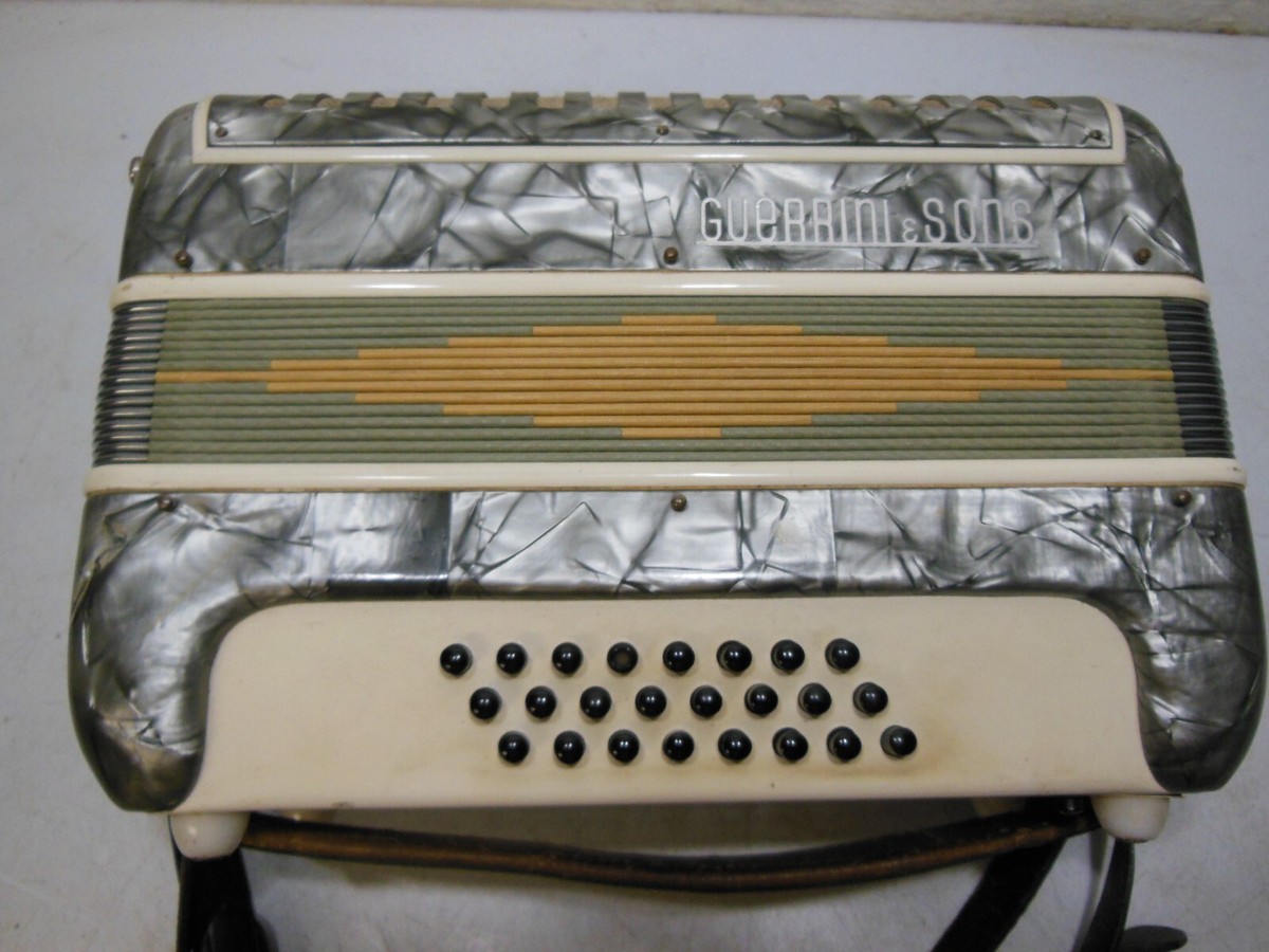 Vintage Guerrini & Sons Piano Accordion Made in Italy | eBay