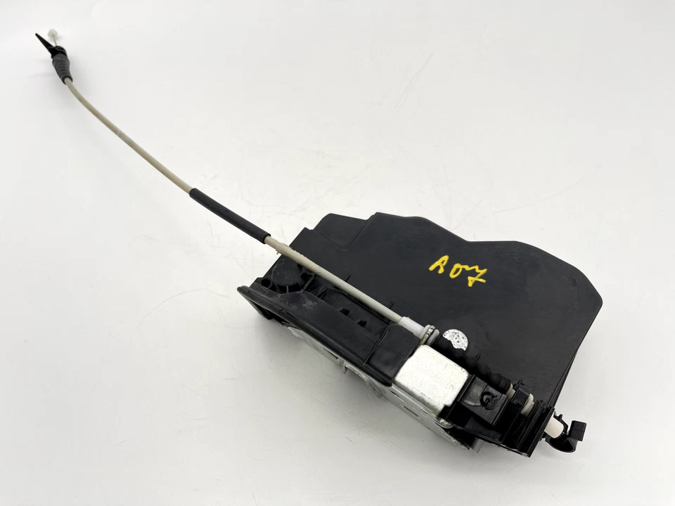 BMW X5 X6 E70 E71 2008-2014 actuador de cierre de puerta delantera derecha 7276668 Foto 3 de 4