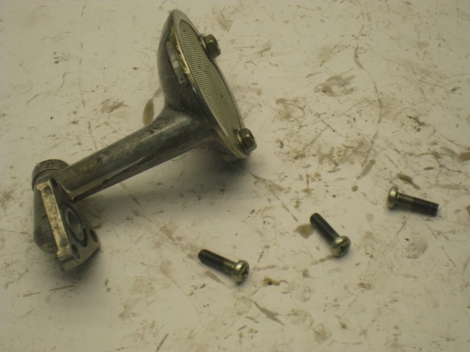 1979 SUZUKI GS425E GS E 425 ENGINE OIL STRAINER FILTER  - Image 2 of 3