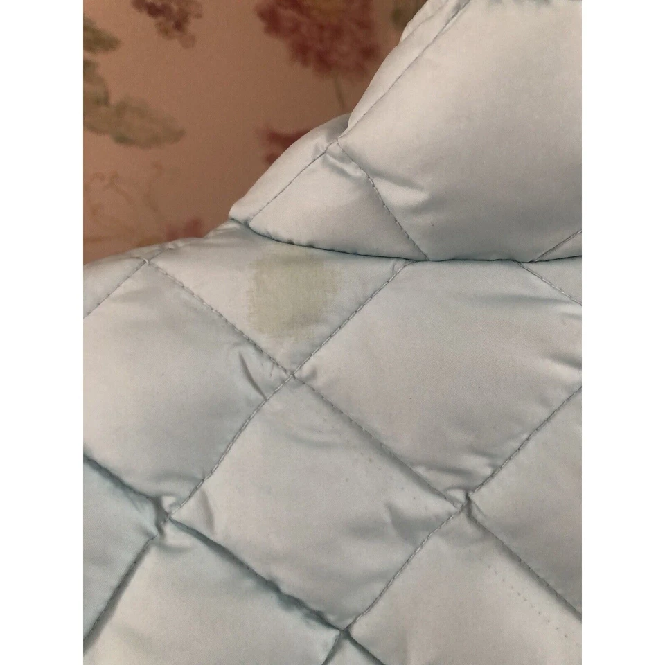 Casaco Kirkland Signature acolchoado ciano bolsos com zíper feminino tamanho M - Imagem 3 de 4