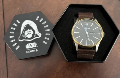 Reloj Star Wars "Nixon" Centinela Cuero, Negro/Marrón, Luke Skywalker, Nuevo - Imagen 1 de 4