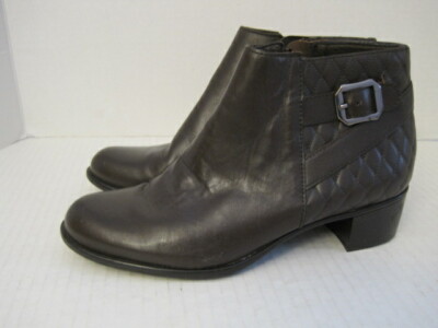 NEW MUNRO Women Jolynn Brown Ankle Boot US size Calf