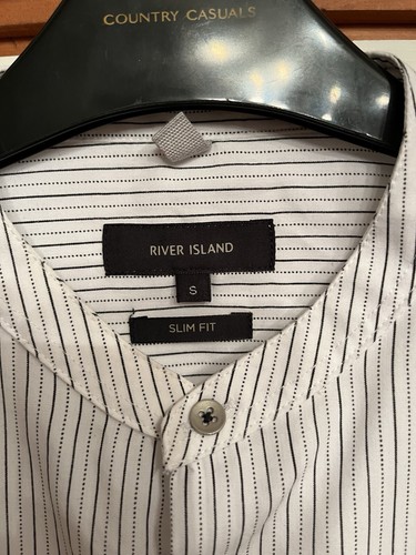 Men's S size slim fit B/W stripe shirt round collar - River Island brand - Picture 3 of 4