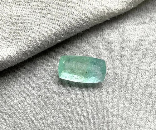 Certified 5.17 Carats Teal Blue Paraiba Tourmaline Cushion Cut Stone for Jewelry - Picture 3 of 5