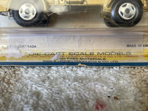 Matchbox Lesney Superfast 1 Mercedes Truck In Original Pack Gold & Yellow Canopy - Picture 3 of 12