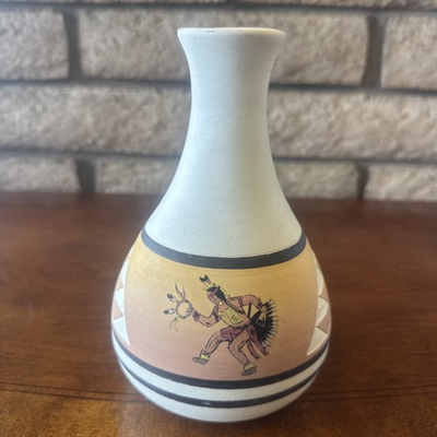 #ad Vintage Lakota Sioux Pottery Vase 8quot; Hand Painted $16.58
