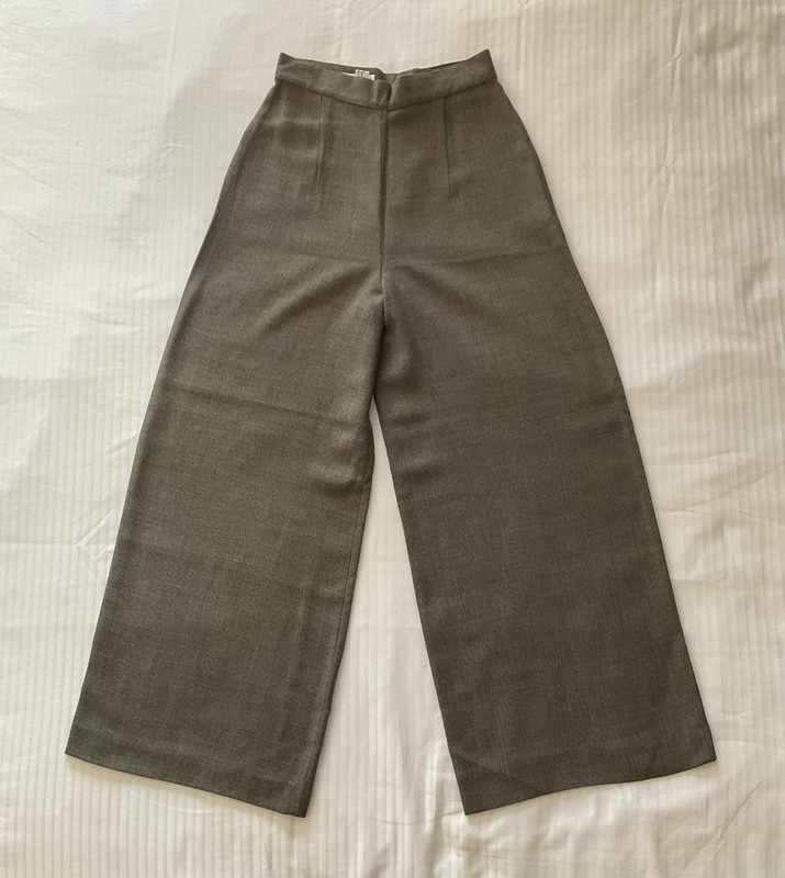 Oliver Strelli Wide Leg Pant 27" Waist Viscose Wool Belgium Gray Back Closure